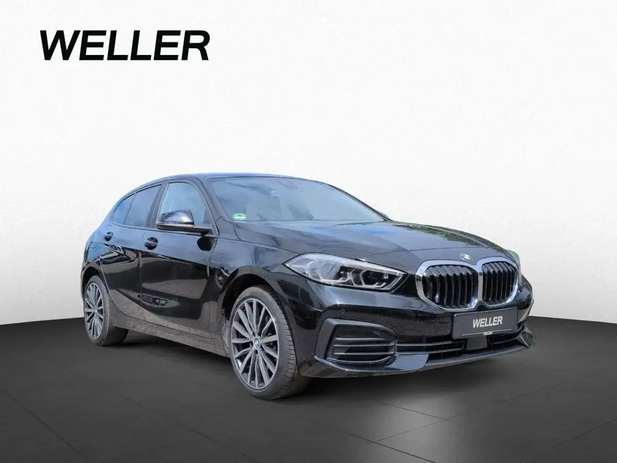 Gebraucht BMW 118 Advantage 136 PS (100 kW) 2024 Schwarz Kleinwagen