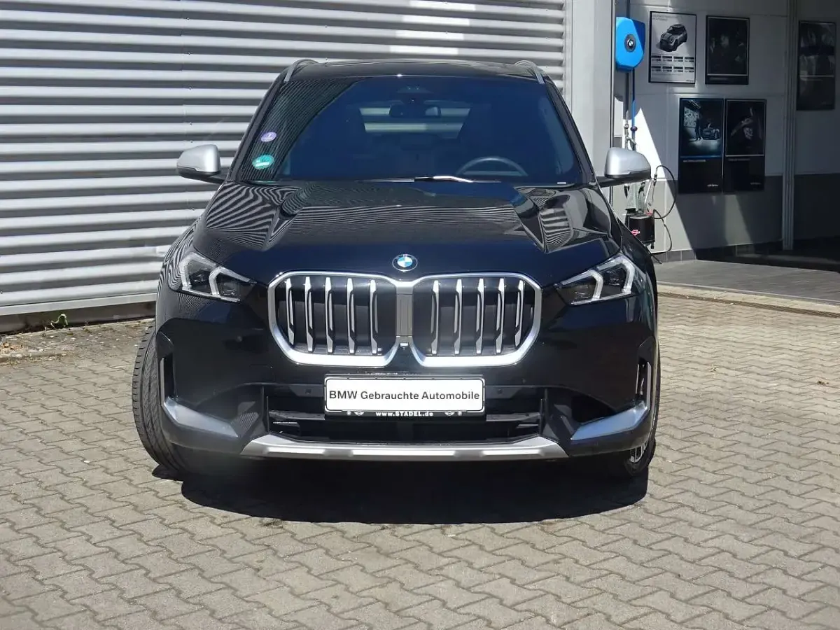 Gebraucht BMW X1 xLine 218 PS (160 kW) 2024 Saphirschwarz metallic SUV