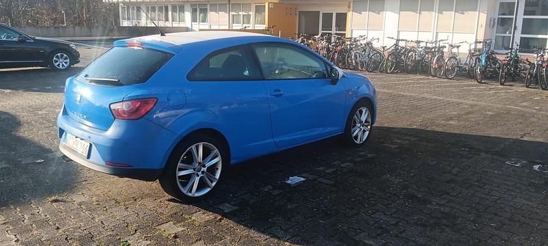 Blau Gebraucht 2009 Seat Ibiza Kleinwagen | 1.500 € (Superpreis) - Bild 1/4