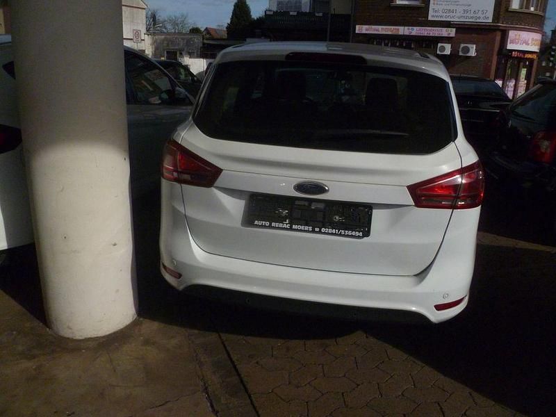 Gebraucht Ford B-MAX Trend 90 PS (66 kW) 2013 Weiß Van / Kleinbus