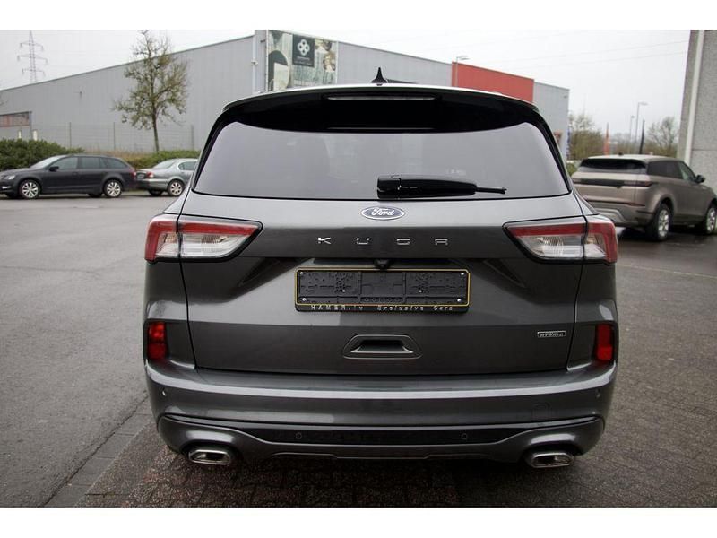 Gebraucht Ford Kuga ST-Line 224 PS (164 kW) 2024 Grau SUV