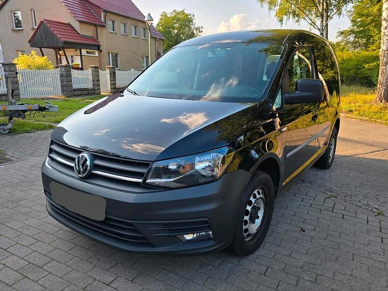 Schwarz Gebraucht 2019 VW Caddy Van / Kleinbus | 10.800 € (Superpreis) - Bild 1/4