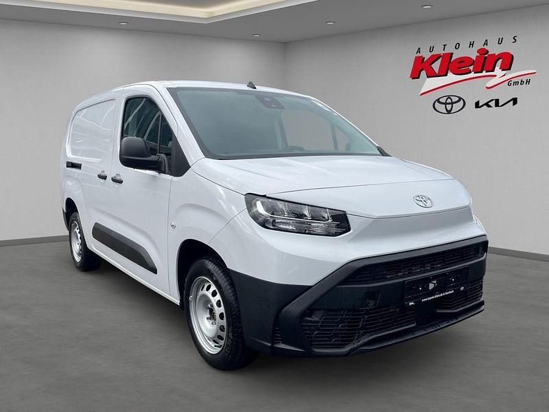 Weiß Neu 2025 Toyota Proace City City Van | 26.877 € - Bild 1/4
