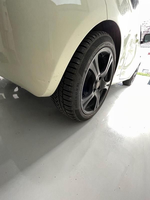 Gebraucht Opel Adam 87 PS (63 kW) 2013 Beige Kleinwagen