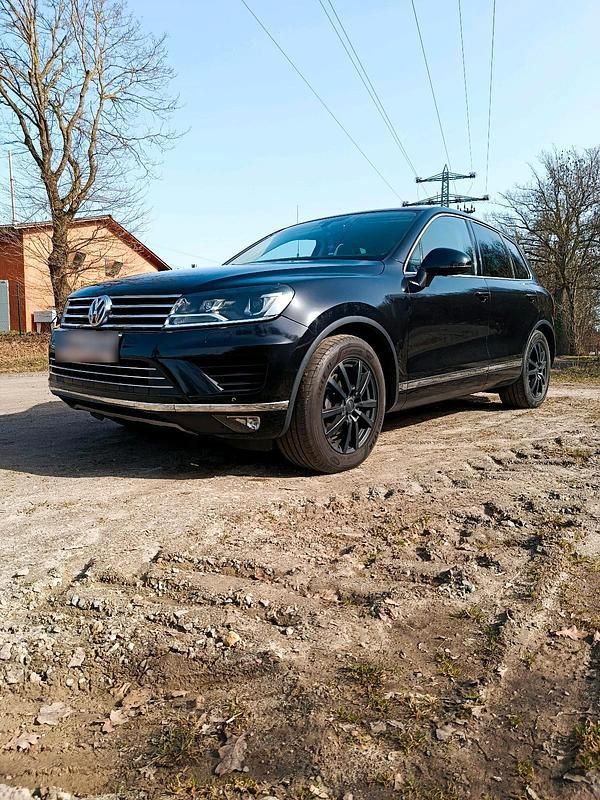 Gebraucht VW Touareg 262 PS (192 kW) 2017 Schwarz SUV