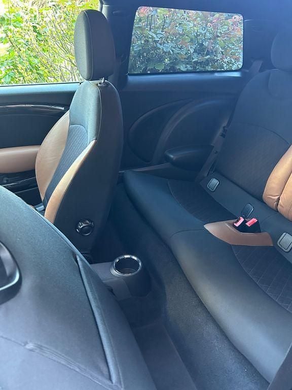 Usata Mini ONE 98 CV (72 kW) 2010 Marrone Utilitaria