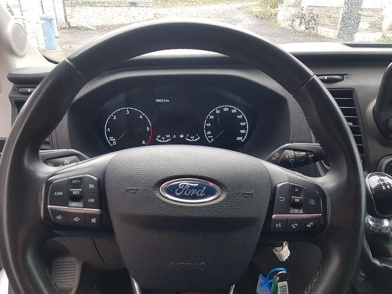 Second-hand Ford Transit 131 CP (96 kW) 2024 Alb Berlinǎ