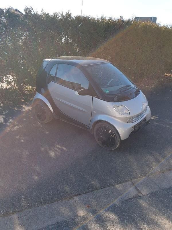 Gebraucht Smart ForTwo Coupé 61 PS (44 kW) 2004 Silber Coupé
