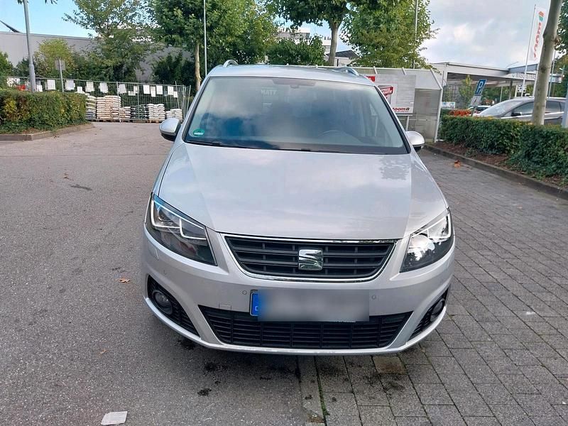 Silber Gebraucht 2016 Seat Alhambra Style Van / Kleinbus | 21.000 € (Etwas zu teuer) - Bild 1/4