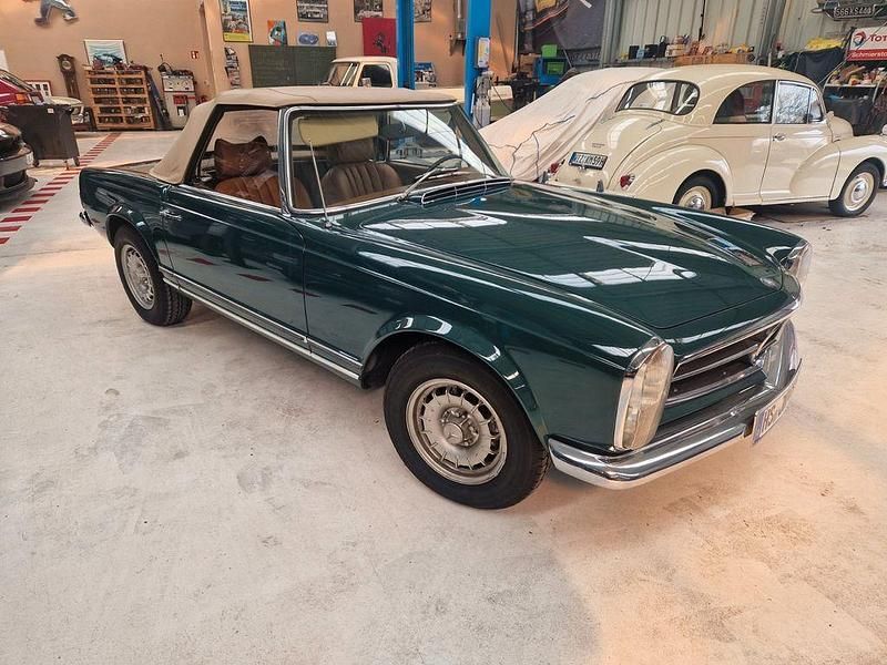 Gebraucht Mercedes SL280 170 PS (125 kW) 1970 Grün Cabrio