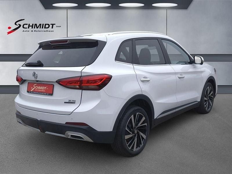 Neu MG ZS Luxury 197 PS (144 kW) 2025 Dover white SUV