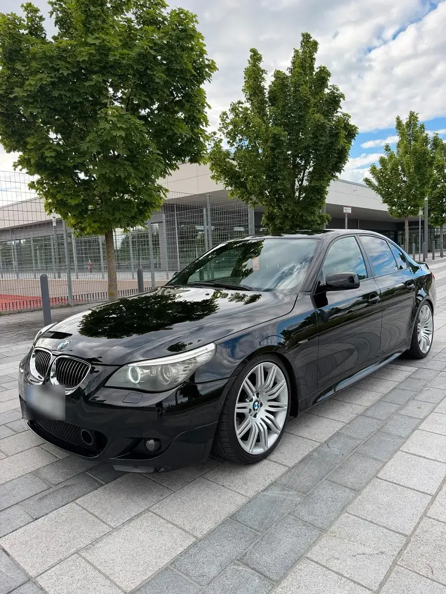 Gebraucht BMW 523 177 PS (130 kW) 2006 Limousine