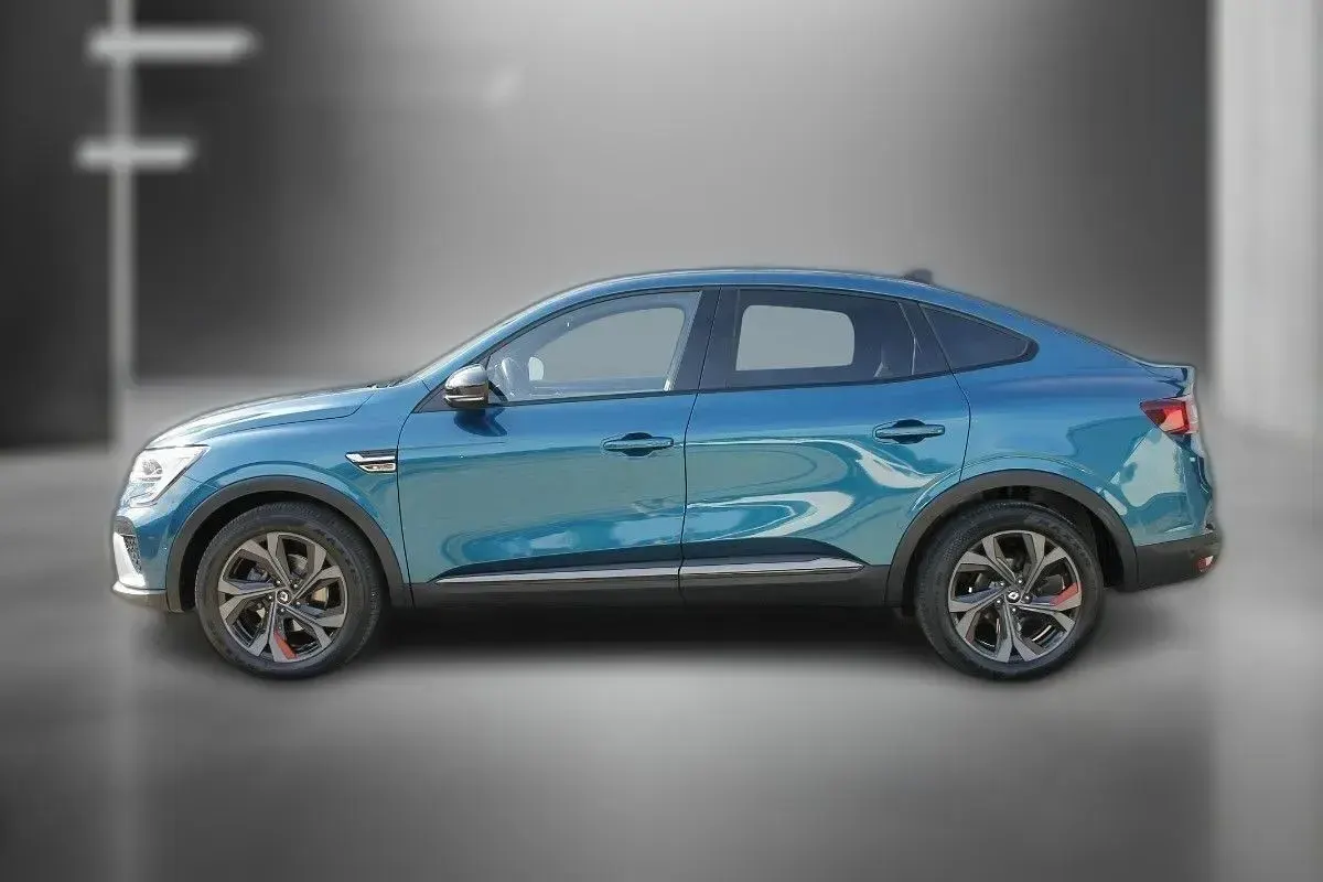 Gebraucht Renault Arkana Bose Edition 143 PS (105 kW) 2021 Blau SUV