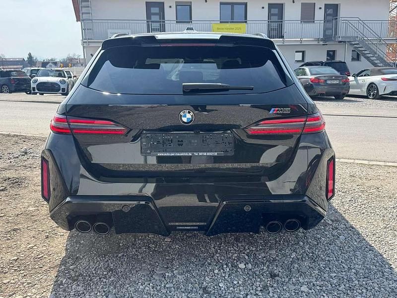 Neu BMW M5 Performance 727 PS (534 kW) 2026 475 saphirschwarz metallic Kombi