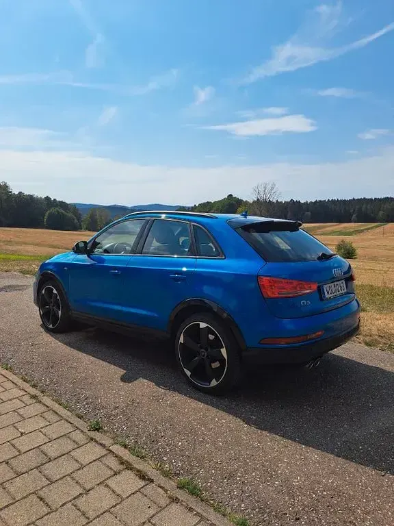 Gebraucht Audi Q3 Sport 184 PS (135 kW) 2017 Blau SUV