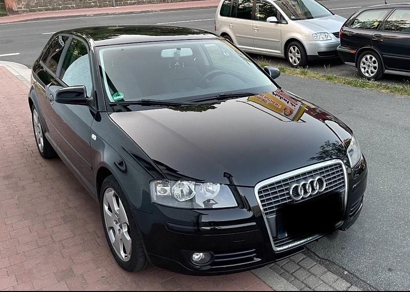 Schwarz Gebraucht 2006 Audi A3 Limousine | 4.200 € (Etwas zu teuer) - Bild 1/4