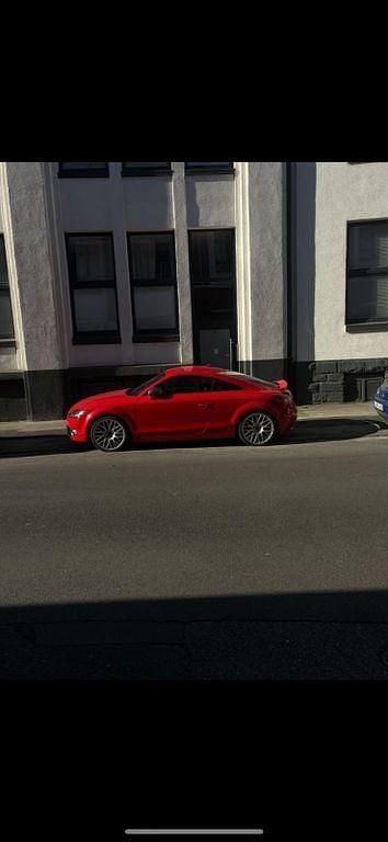 Rot Gebraucht 2007 Audi TT S-Line Coupé | 12.200 € (Guter Preis) - Bild 1/4