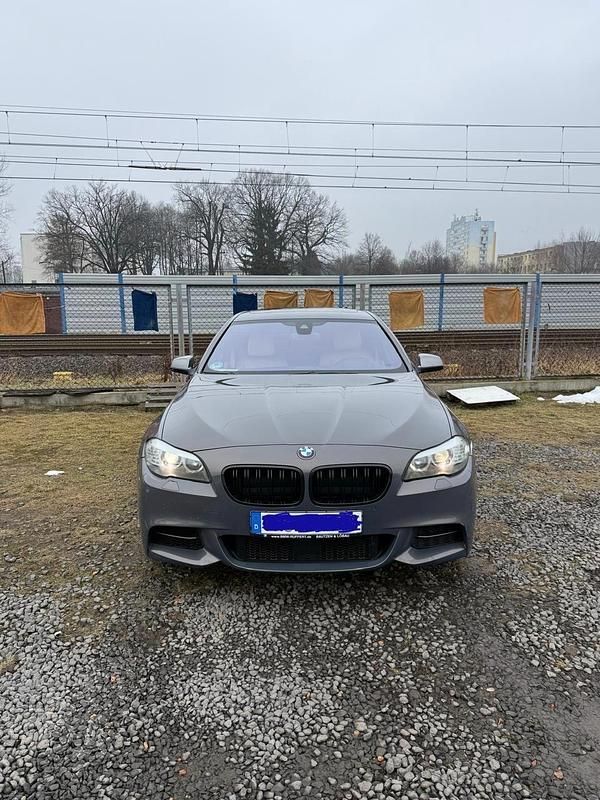 Gebraucht BMW M550 400 PS (294 kW) 2012 Andere farben Limousine