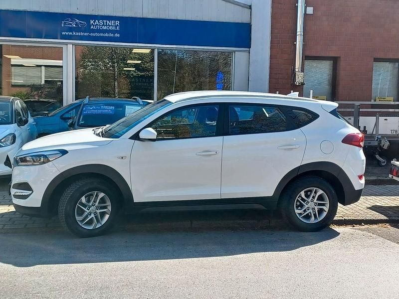 Gebraucht Hyundai Tucson 132 PS (97 kW) 2018 Weiß SUV