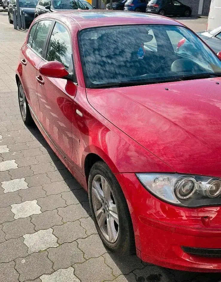 Gebraucht BMW 120 170 PS (125 kW) 2008 Rot Kleinwagen