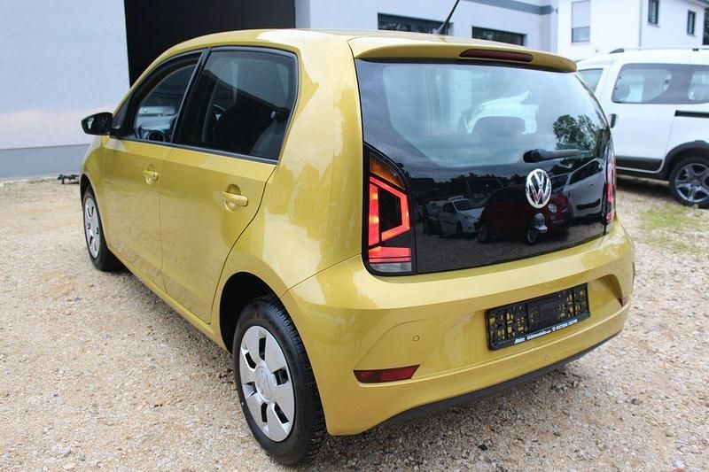 Gebraucht VW up! move up! 60 PS (44 kW) 2019 Gelb Kleinwagen