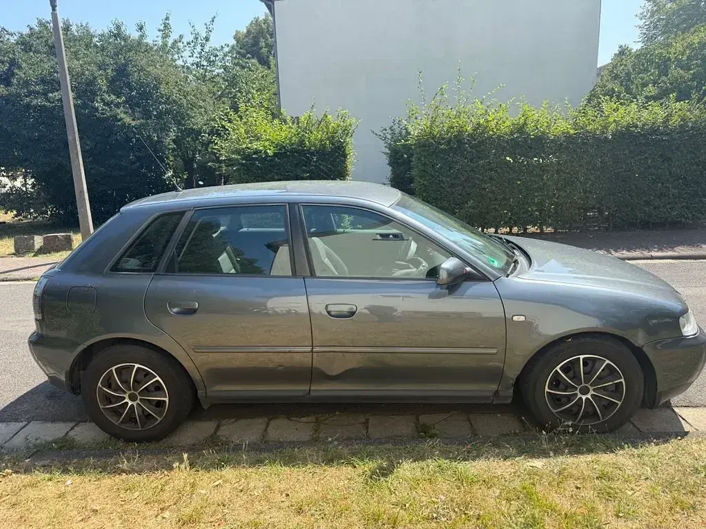 Gebraucht Audi A3 Ambition 102 PS (75 kW) 2003 Grau Kleinwagen