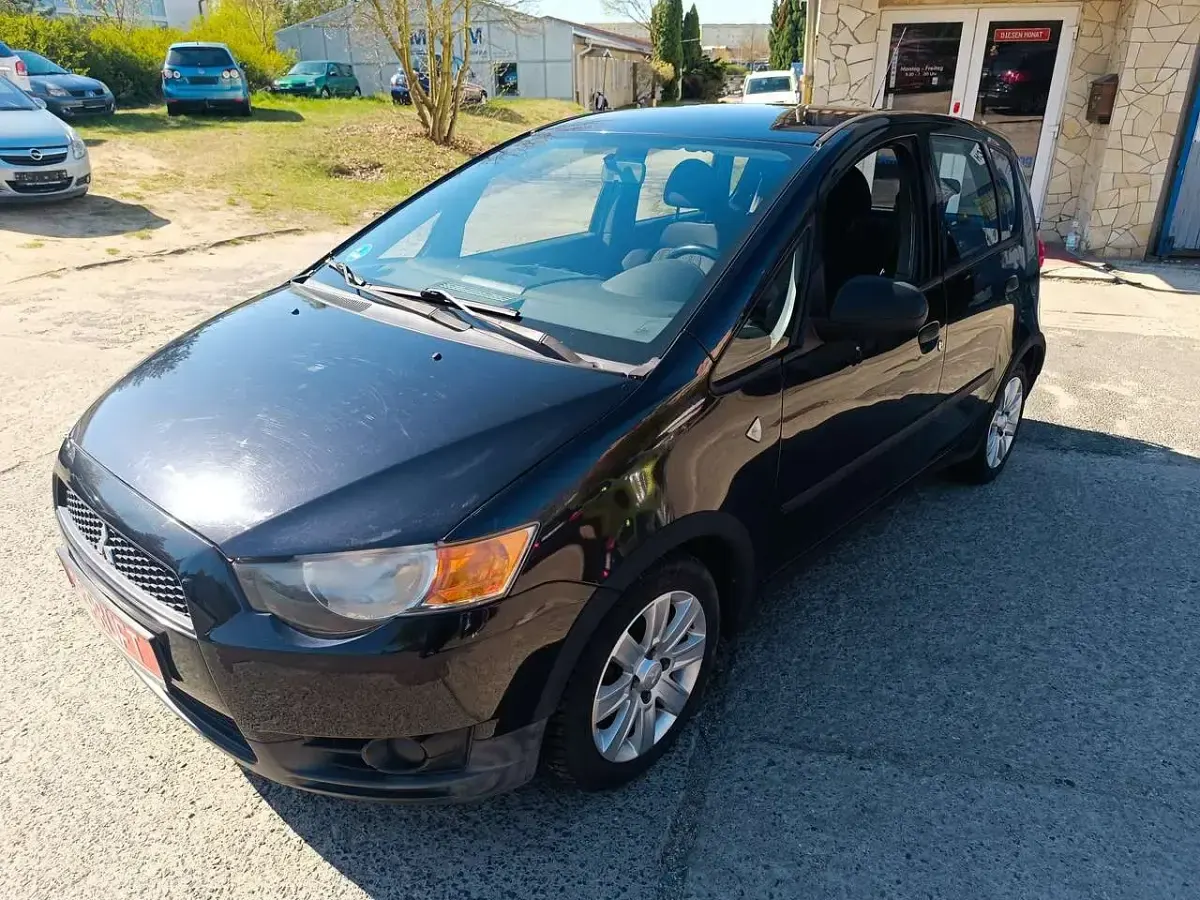 Gebraucht Mitsubishi Colt Edition 95 PS (69 kW) 2011 Astroschwarz (m) Kleinwagen