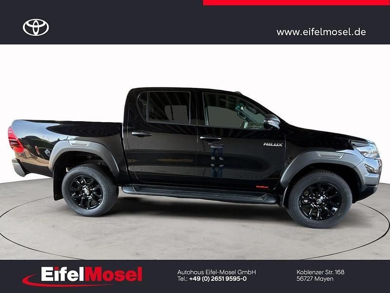 Neu Toyota HiLux 204 PS (150 kW) 2025 Schwarz Pickup