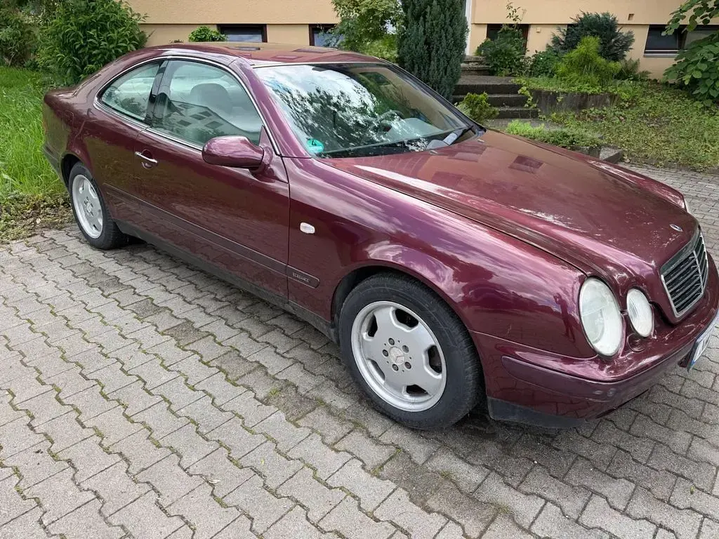 Gebraucht Mercedes CLK320 Elegance 218 PS (160 kW) 1998 Rot Coupé
