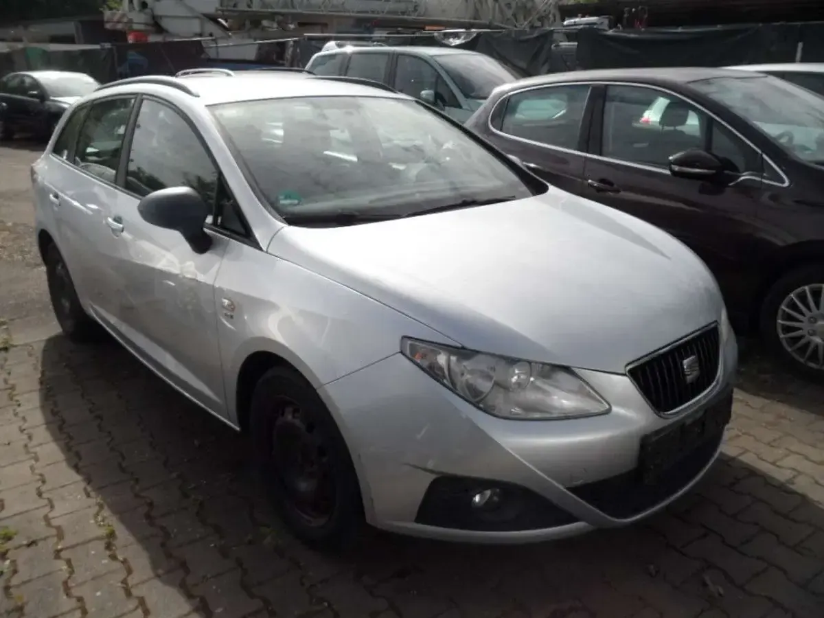 Gebraucht Seat Ibiza ST Style 105 PS (77 kW) 2011 Silber Kombi