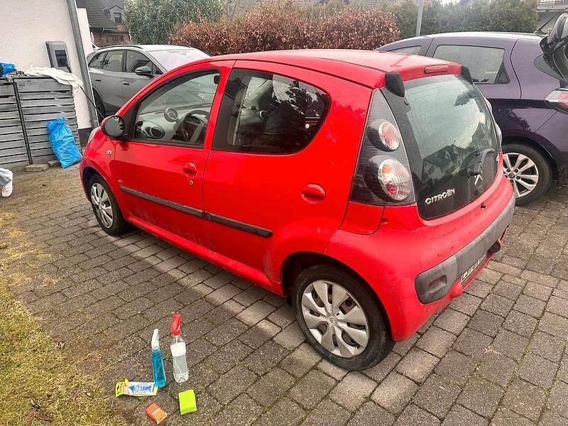 Gebraucht Citroën C1 68 PS (50 kW) 2009 Rot Kleinwagen
