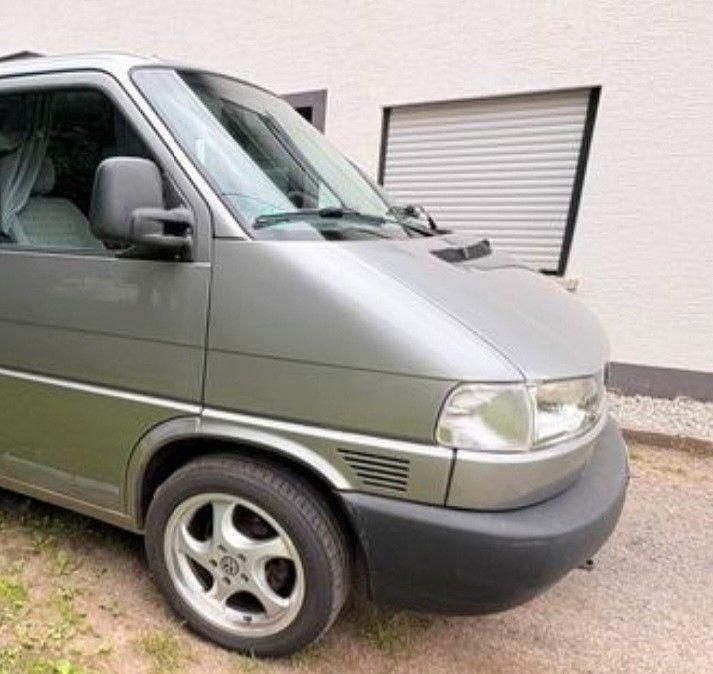 Second-hand VW T4 102 CP (75 kW) 1998 Gri Van