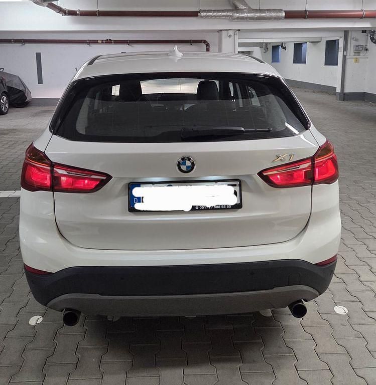 Gebraucht BMW X1 Advantage 190 PS (139 kW) 2016 Weiß SUV