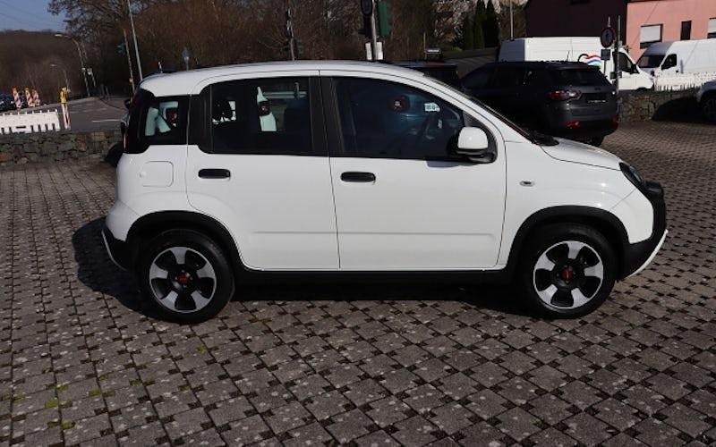 Gebraucht Fiat Panda 70 PS (51 kW) 2023 Weiß Kleinwagen