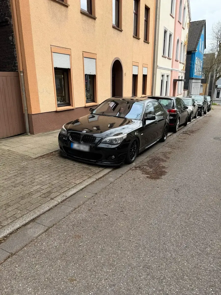 Gebraucht BMW 545 333 PS (244 kW) 2005 Schwarz Limousine