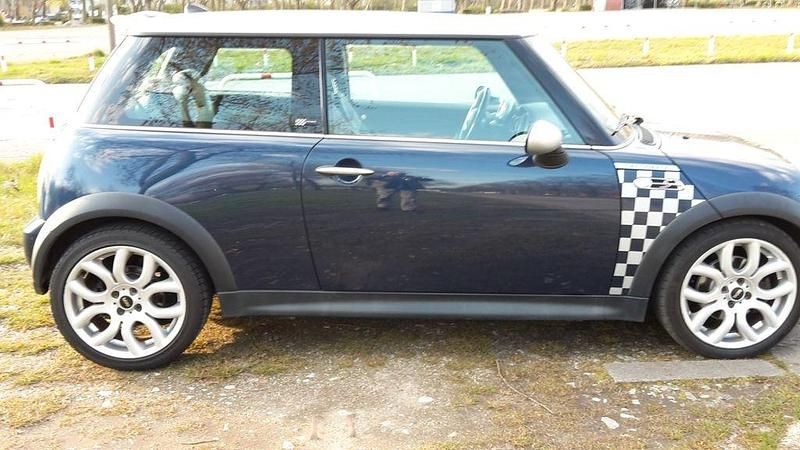 Blau Gebraucht 2006 Mini Cooper S Kleinwagen | 6.500 € (Etwas zu teuer) - Bild 1/4