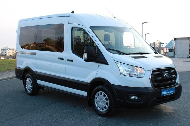 Gebraucht Ford Transit Trend 170 PS (125 kW) 2022 Weiß Kombi