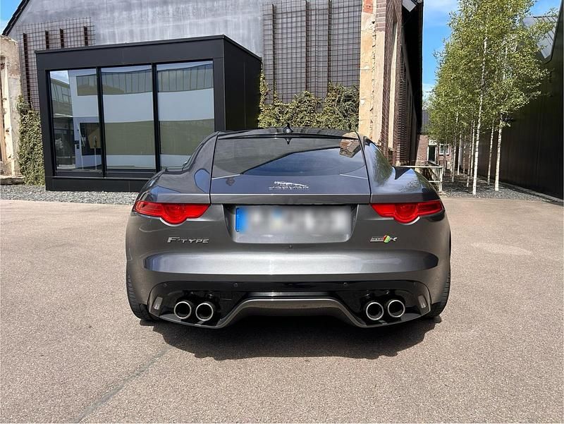 Gebraucht Jaguar F-Type R 550 PS (404 kW) 2017 Grau Coupé
