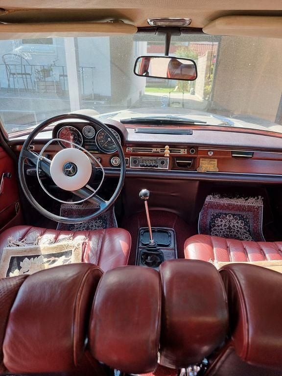 Gold Gebraucht 1970 Mercedes S280 SE Limousine | 17.980 € - Bild 1/4
