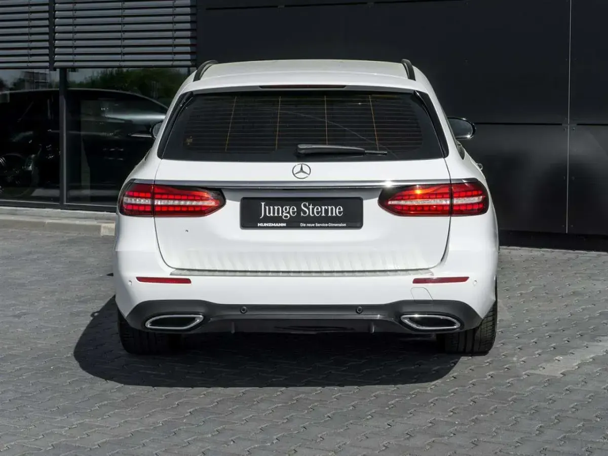 Usata Mercedes E400 AMG 330 CV (242 kW) 2021 Bianco Station wagon