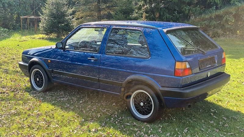 Gebraucht VW Golf II 69 PS (50 kW) 1990 Blau Kleinwagen