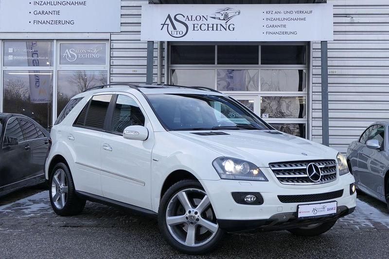 Weiß Gebraucht 2008 Mercedes ML420 AMG Edition 1 SUV | 12.980 € - Bild 1/4