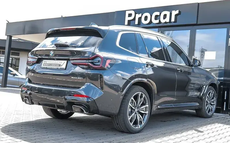 Gebraucht BMW X3 Performance 360 PS (264 kW) 2023 Sophistograu brillanteffekt SUV