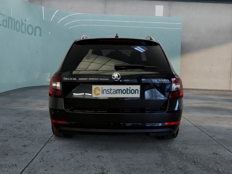 Second-hand Skoda Octavia Style 150 CP (110 kW) 2020 Negru Break