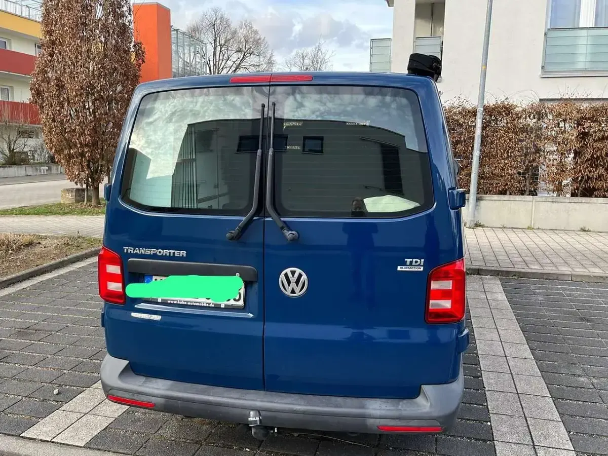 Gebraucht VW T6 102 PS (75 kW) 2016 Blau Van