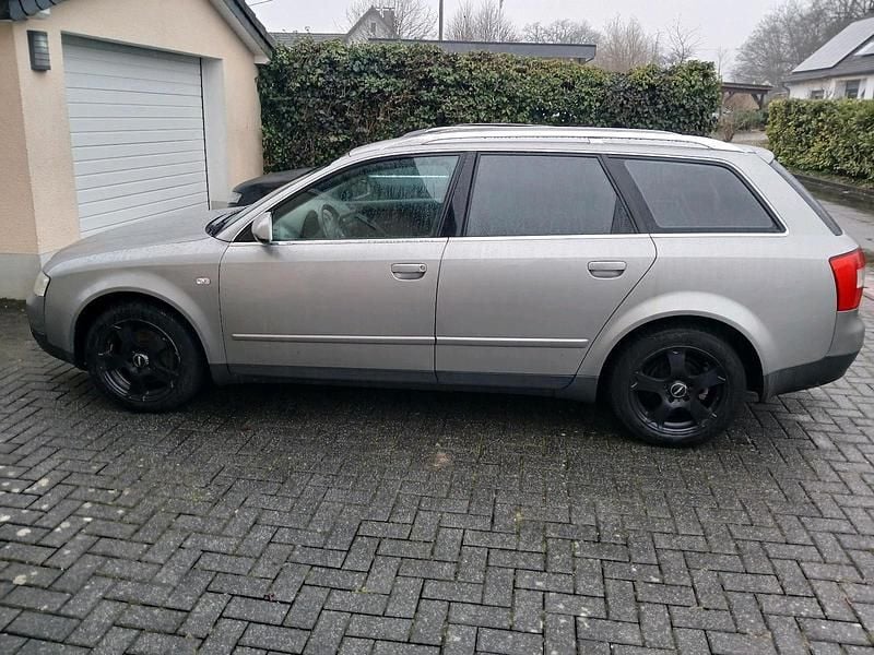 Gebraucht Audi A4 131 PS (96 kW) 2001 Grau Kombi