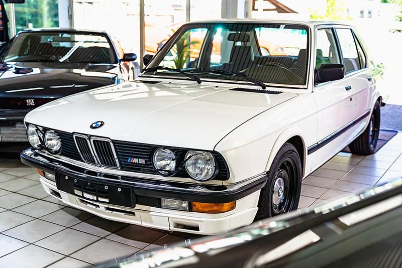 Gebraucht BMW 535 Performance 304 PS (223 kW) 1995 Weiß Limousine