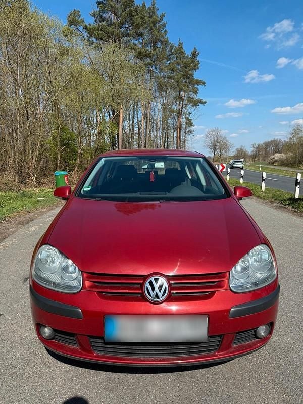 Gebraucht VW Golf V 115 PS (84 kW) 2004 Andere farben Kleinwagen