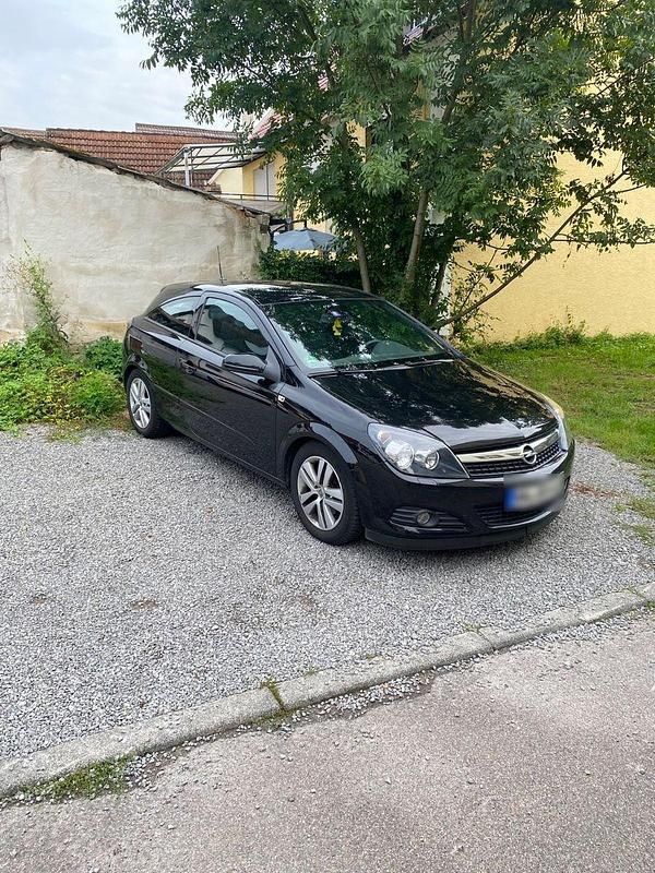 Gebraucht Opel Astra GTC 140 PS (102 kW) 2006 Schwarz Coupé