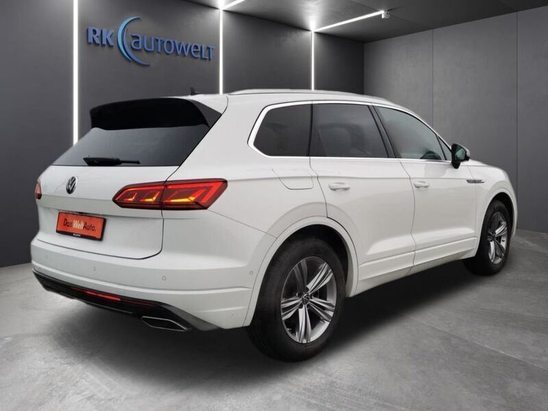 Gebraucht VW Touareg R-line 286 PS (210 kW) 2021 Weiß SUV